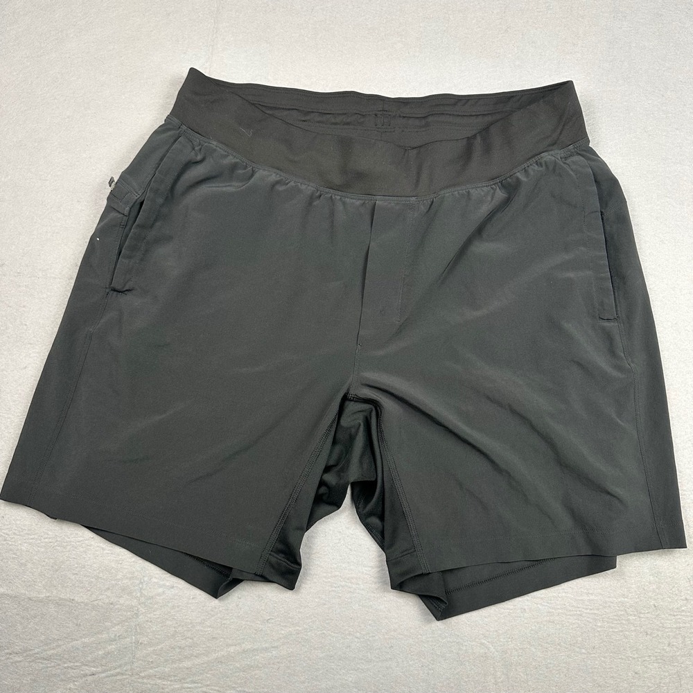 Lululemon T.H.E. Linerless Shorts 7" Black Mens Size Large LM7Y66S